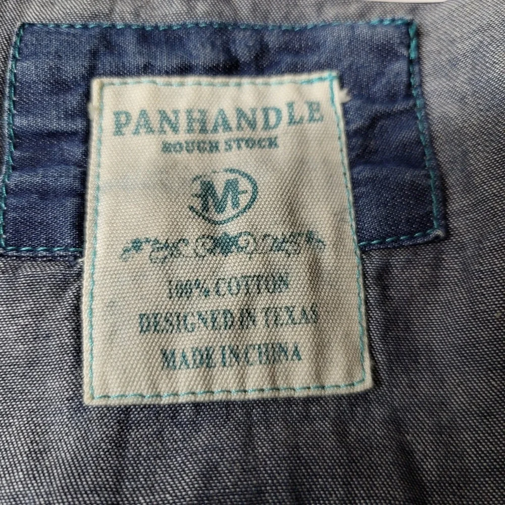 Panhandle‎ Rough Stock Women Button Up Shirt M Blue Denim Pearl Western Yoke